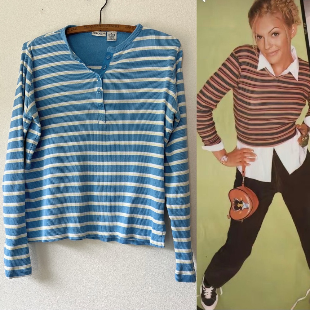 Vintage 90s Blue and‎ White ribbed Striped Long Sleeve Henley size S